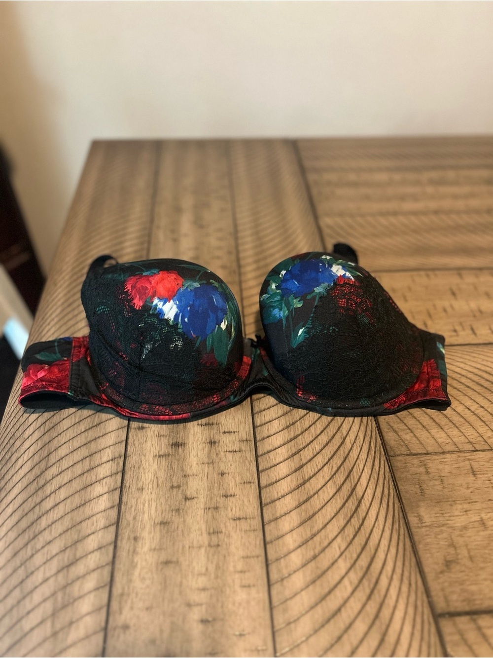 Cacique Black Bra with Multicolor Floral Accents 44C Boost Balconette